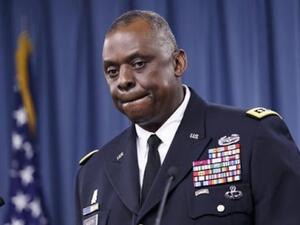  وزير الدفاع الأمريكي لويد أوستن 