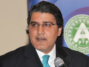 السفير الباكستاني لدى السعودية، رجاء علي إعجاز.