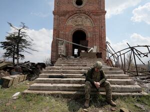 Russia is staging huge military drills involving 10,000 troops and 40 warships in Crimea