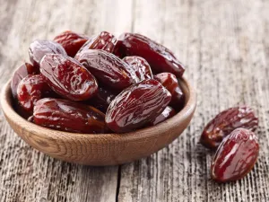  ترتفع حالات الإجهاض مع الإكثار من تناول التمر