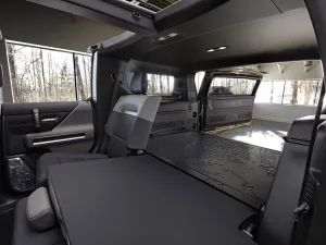  2024 GMC Hummer EV SUV Offers New Tactical Tech