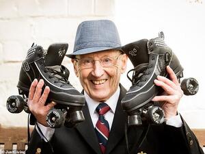 The 90 laps total around 3.5 miles are planned to raise money for hungry people