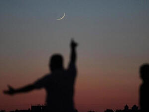 تحري هلال رمضان 