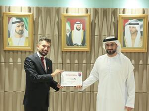 مؤسسة محمد بن راشد لتنمية المشاريع الصغيرة والمتوسطة  تحصل على شهادة الاعتماد كأفضل بيئة عمل