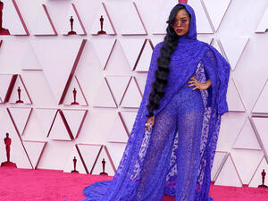 H.E.R. admitted she felt "so grateful" to win the award. H.E.R. admitted she felt "so grateful" to win the award.