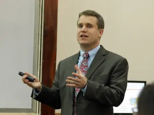 USAID Executive Gives Georgetown Students at QF Insights into the Politics of Aid in Joint Event with Education Above All