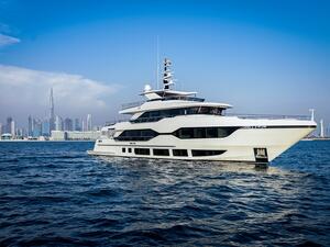 "جلف كرافت" تسلّم اليخت السوبر "ماجستي 120"