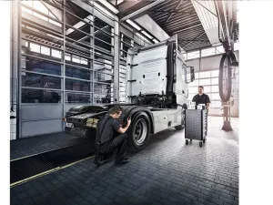 Mercedes-benz Oman Offers Actros Owners Added Peace Of Mind With 20% Off Preventive Maintenance Service Packages This Ramadan