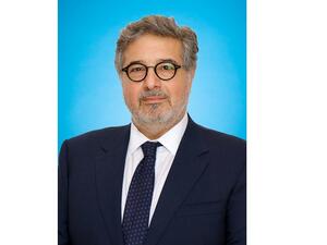 "المركز" أفضل بنك استثماري في الكويت لعام 2021