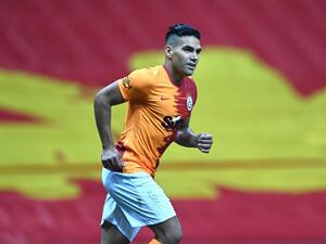  The 35-year-old fractured a bone in his face after a clash of heads with Kerem Akturkoglu on Sunday (Photo: AFP)