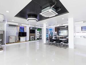 إل جي تفتتح معرضاً جديداً للأعمال التجارية في رأس الخيمة