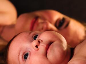 ما تفسير الحلم بطفل رضيع في المنام؟