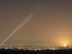 الدفاعات الجوية السورية أطلقت عدة صواريخ "أرض-جو"