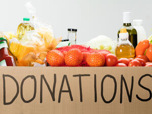 The beauty mogul urged her followers on social media to donate to the campaign