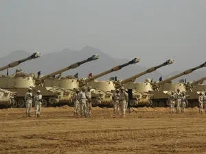دبابات تابعة للجيش السعودي