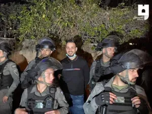 بعض المراقبين المحليين سبق ونصحوا السلطات الإسرائيلية بقيام جيش الاحتلال بالتحقيق مع نفسه ومع ضباط فيه يشتبه بهم بالتورط في جرائم حرب 