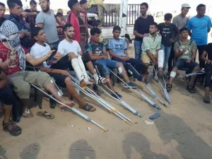 أطلق المستشفى حملة تبرع بالدم لتوفير كميات كافية لمختلف الزمر، لسد النقص الحاد جراء التطورات الأخيرة.
