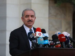  محمد اشتية