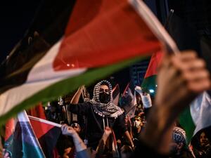 Abbas vowed to protect the Palestinian people in face of occupation