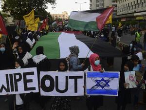 Demonstrators take part in a protest rally against Israel's attacks on the Palestinian Gaza Strip, in Karachi on May 16, 2021.  
