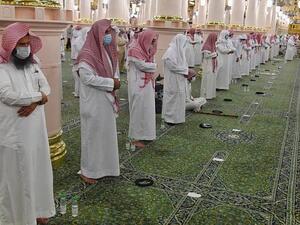 ليلة القدر في المسجد النبوي