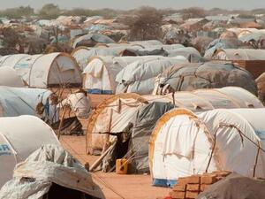 Kenya announced a plan to close the Dadaab refugee complex and forcefully evict over 200,000 Somali refugees