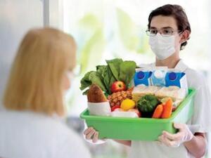 تحتوي بذور الشمر الصغيرة على مركب أنثول، وهو مركب أثبت فعاليته ضد فيروسات الهربس