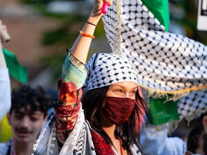 The outspoken model wore a keffiyeh 