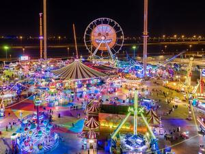 القرية العالمية تختتم موسمها الخامس والعشرين مع نجاحات باهرة في ذكرى اليوبيل الفضي