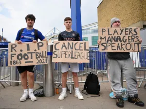 England's football body launches 'official inquiry,’ demands all documents from 6 English clubs about their involvment (Photo: AFP)