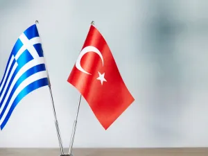 تركيا مستعدة للتحاور مع اليونان دون شروط مسبقة