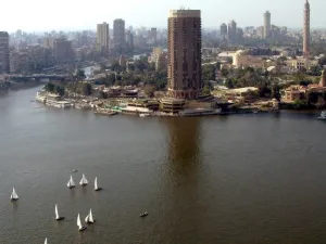 القاهرة