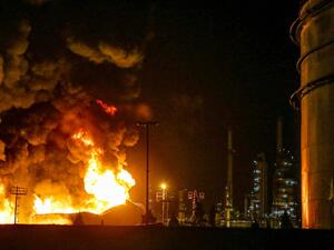 No report of casualties in the mass blaze at  Iranian steel plant.