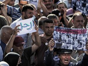The peaceful protests in Ramallah turned violent after PA security forces started attacks the demonstrators.