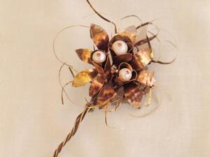 “It has been a devastating year for Lebanon and this is the atelier’s humble way of giving back. We remain ready and willing to support one another, in hopes that one day every Lebanese can lead a dignified life. Hand in hand, we hope to make a significant step towards realizing this dream.”