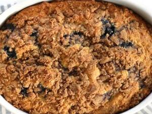 كعكة القهوة بالتوت الأزرق