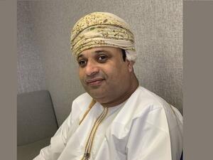 Ooredoo تدعم المستشفى السلطاني بعدد من الأجهزة اللوحية لضمان بقاء مرضى كوفيد-19 على اتصال مع عائلاتهم