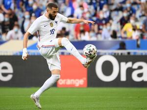 The Real Madrid striker has confirmed that he is back in full training with Les Bleus after recovering from a slight knock (Photo: AFP)