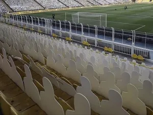 Turkey's health minister says sports matches to played with limited number of fans, COVID-19 safety measures (Photo: AA)