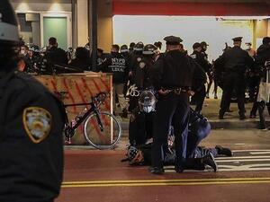 عناصر من الشرطة الأمريكية