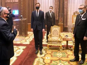 أعلنت إسرائيل والمغرب استئناف العلاقات بينهما وإقامة علاقات دبلوماسية كاملة بين البلدين.