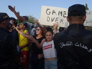 clashes erupted between the supporters and the opponents of the Tunisian president Kais Saied