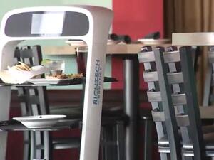 California restaurant suffer lack of employees