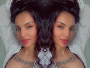 Saudi Vlogger Alanoud Alissa Joins OnlyFans.. And Shares a Naked Picture While Bathing in Hawaii