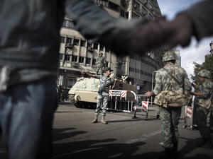 مصر تمدد حالة الطوارىء لمدة ثلاثة اشهر أخرى