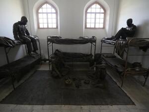 الاقتراح نال موافقة خامنئي "بمناسبة عيد الأضحى المبارك وعيد الغدير السعيد"