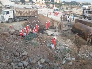 عشرات الضحايا بانفجار خزان وقود في لبنان