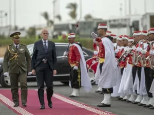 إنها أعمق من الأزمة التونسية!