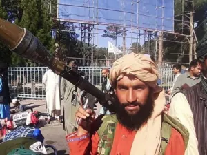الحق على الأفغان… وعلى الولايات المتحدة أيضا!