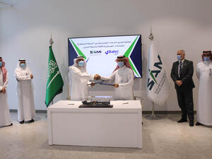 خلال الحدث شركتا SAMI والبحري توقعان اتفاقية لدعم توطين الخدمات اللوجستية في مجال الدفاع